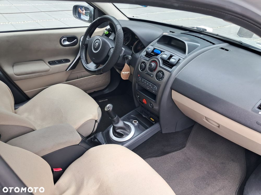 Renault Megane - 22