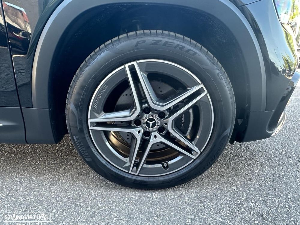 Mercedes-Benz GLB 180 d AMG Line - 12