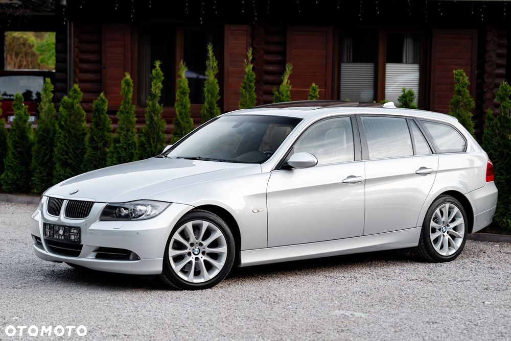 BMW Seria 3 330xi - 3