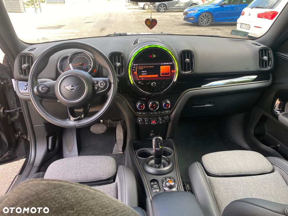 MINI Countryman Cooper Shadow Edition - 8