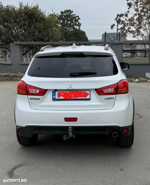 Mitsubishi ASX 2.2 DI-D 4WD Automatik Diamant Edition - 3