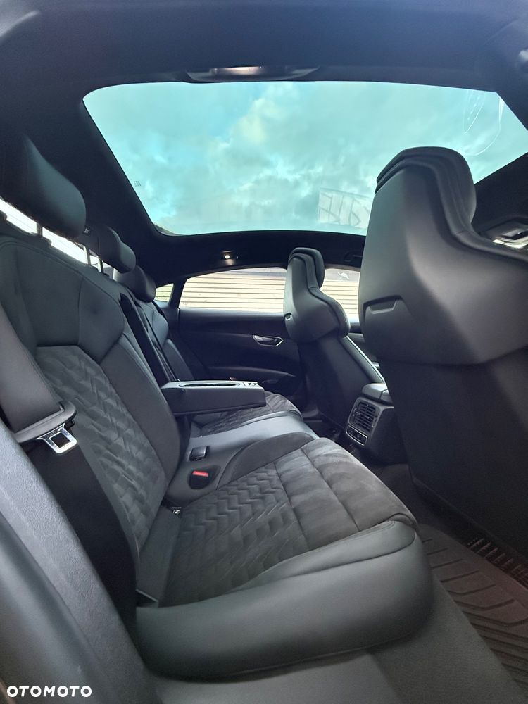 Audi e-tron GT - 37