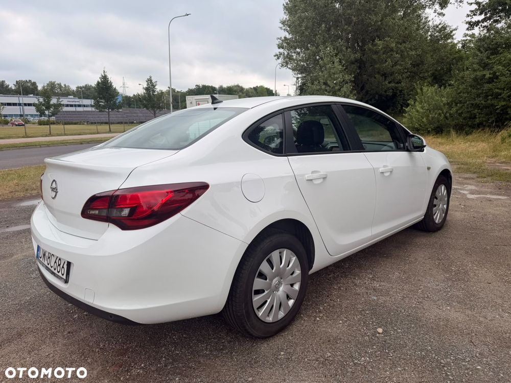 Opel Astra - 6