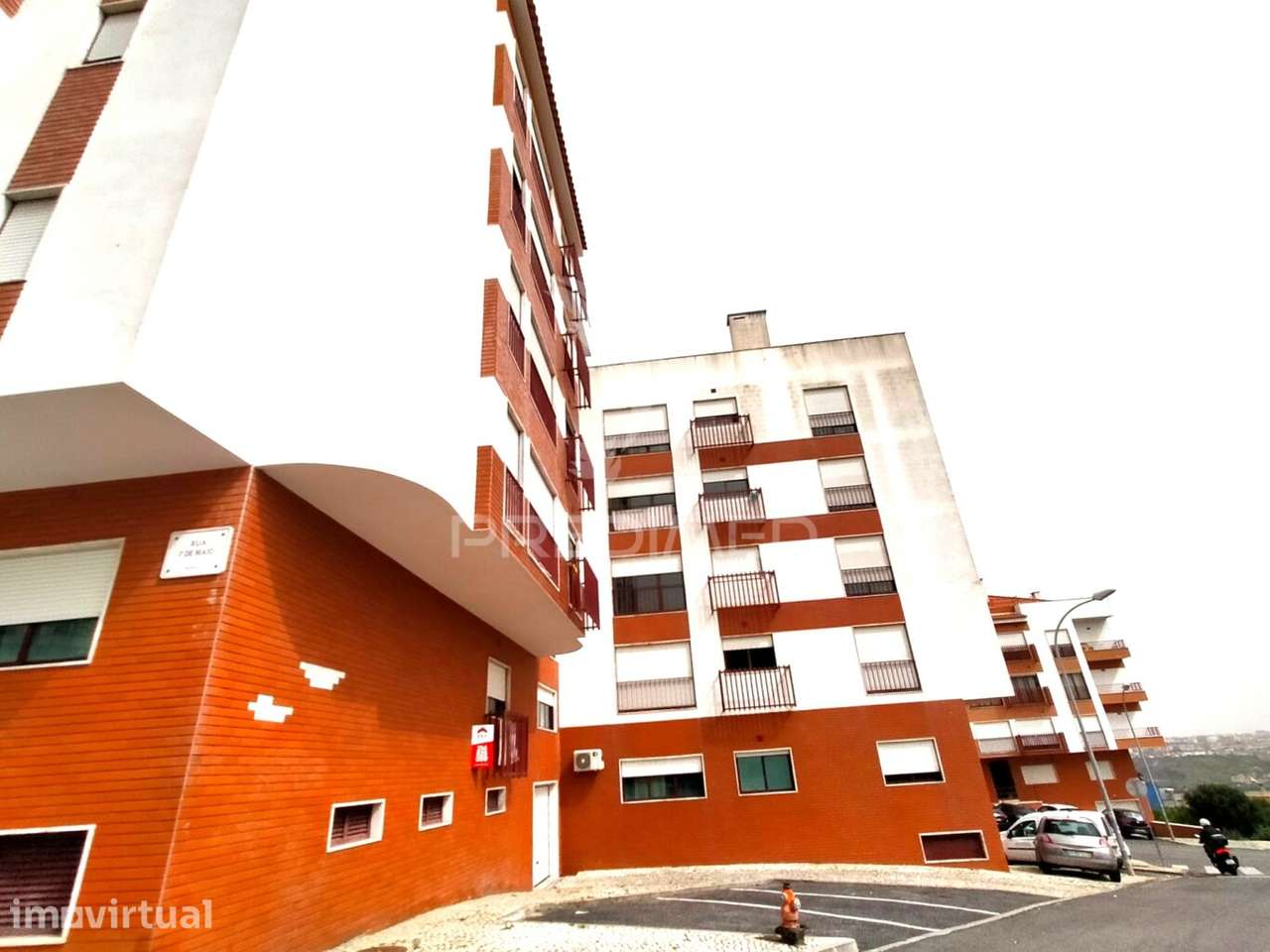 Lote Terreno Urbano | Amadora - Grande imagem: 2/9