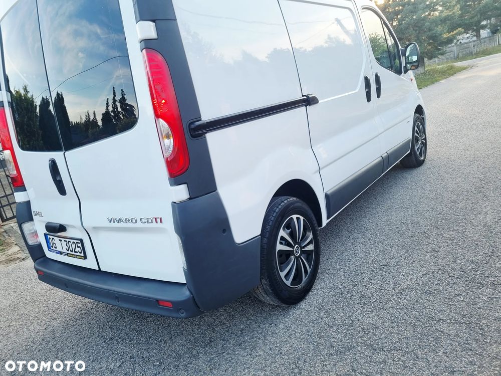 Opel Vivaro - 8