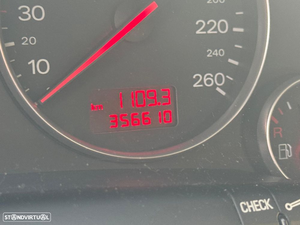 Audi A4 1.9 TDI - 8
