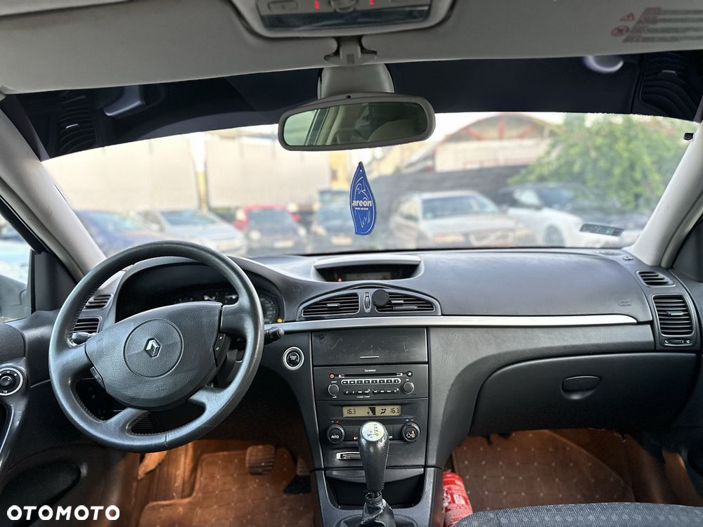 Renault Laguna - 5