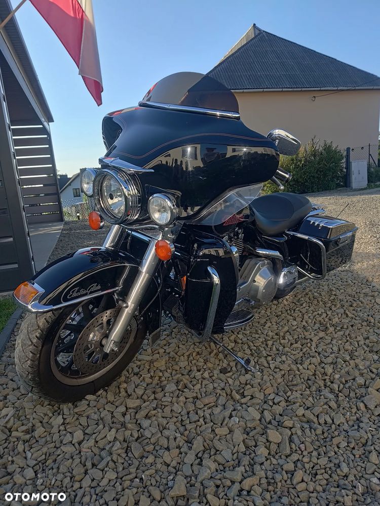 Harley-Davidson FLHT Electra Glide Standard - 1