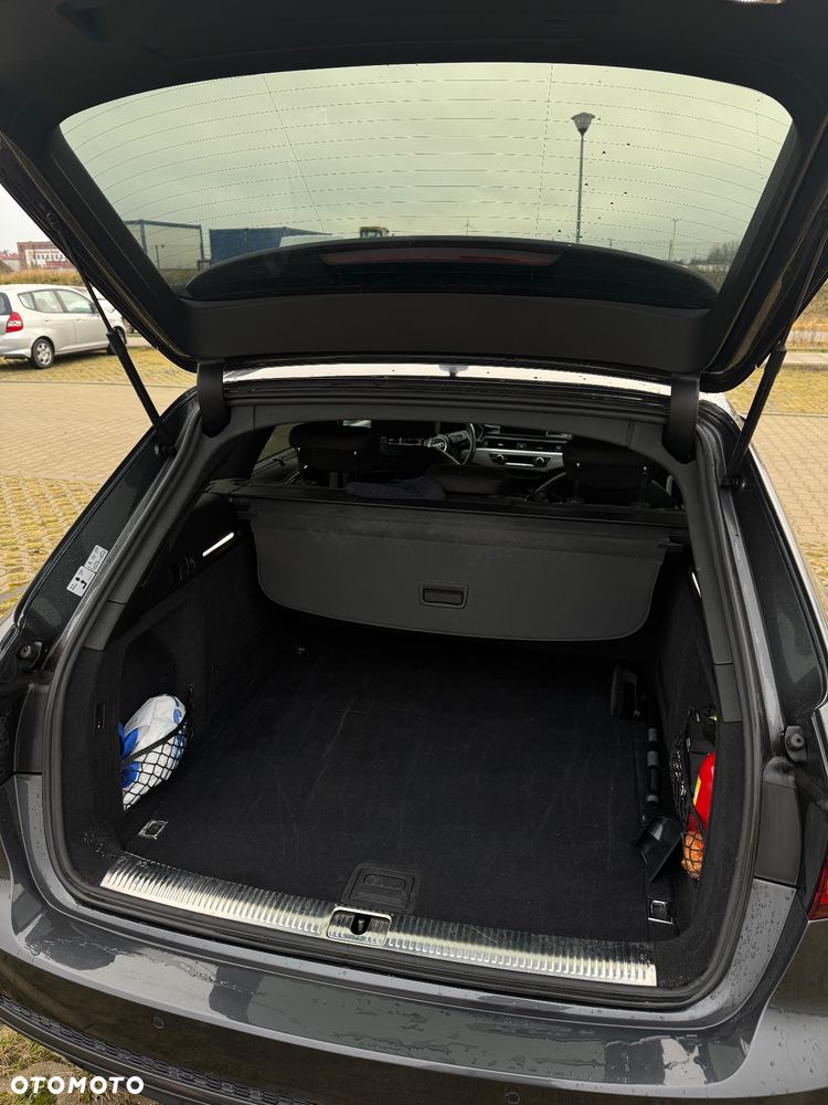 Audi A4 Avant 2.0 TDI S tronic quattro sport - 11