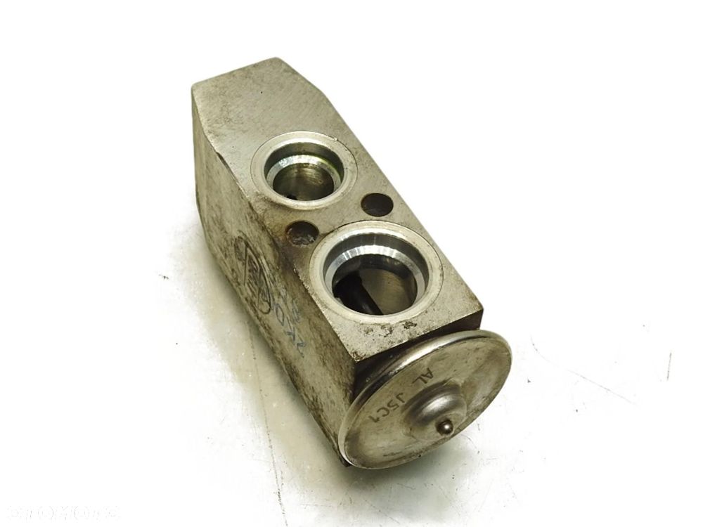 ZAWÓR ROZPRĘŻNY KLIMATYZACJI NISSAN MURANO Z51 - 1