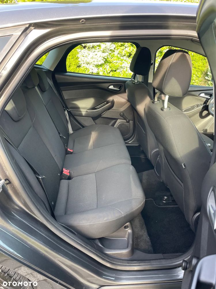 Ford Focus 1.6 Trend - 11