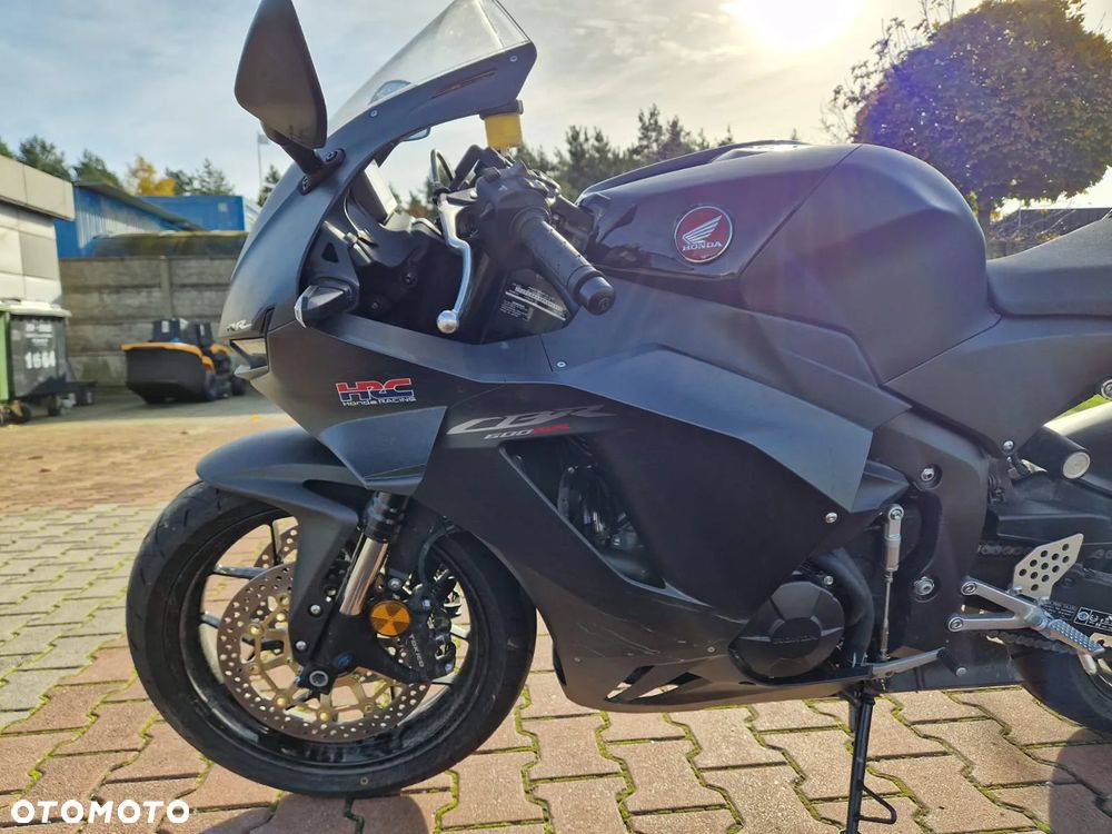 Honda CBR - 8