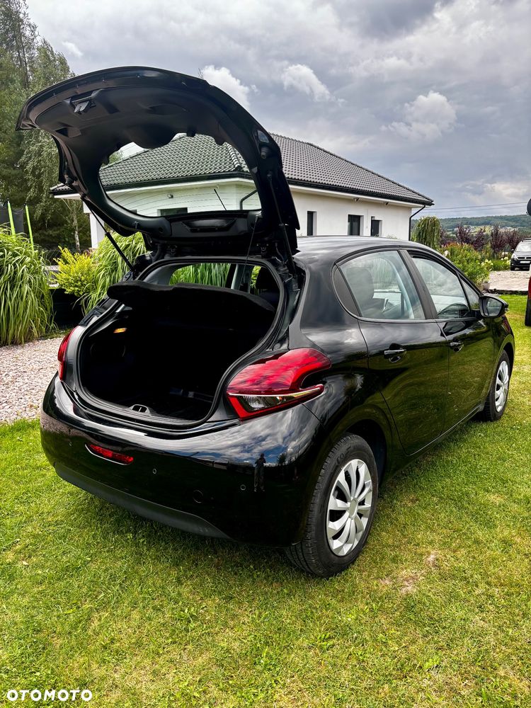 Peugeot 208 1.5 BlueHDi Allure S&S - 15
