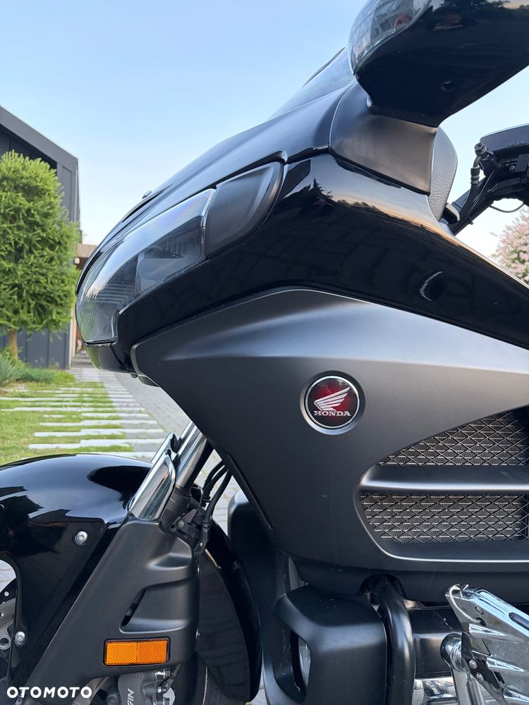 Honda GL - 2