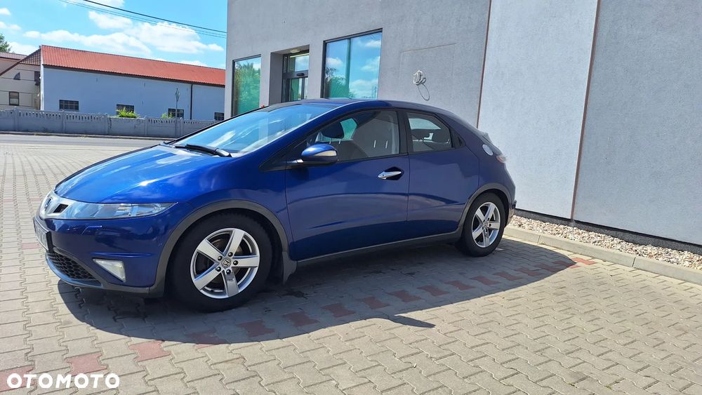 Honda Civic 1.8 Sport - 10