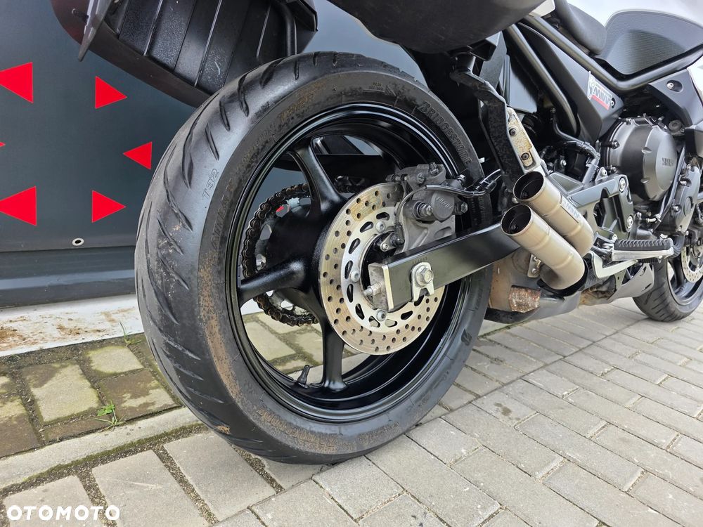 Yamaha XJ - 22