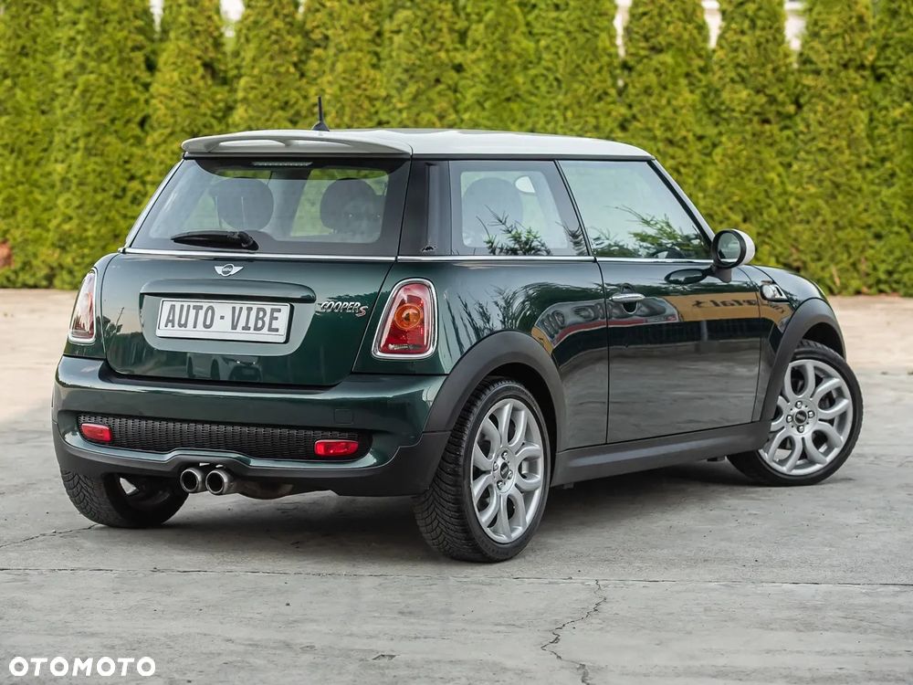 MINI Cooper S Green Park - 13