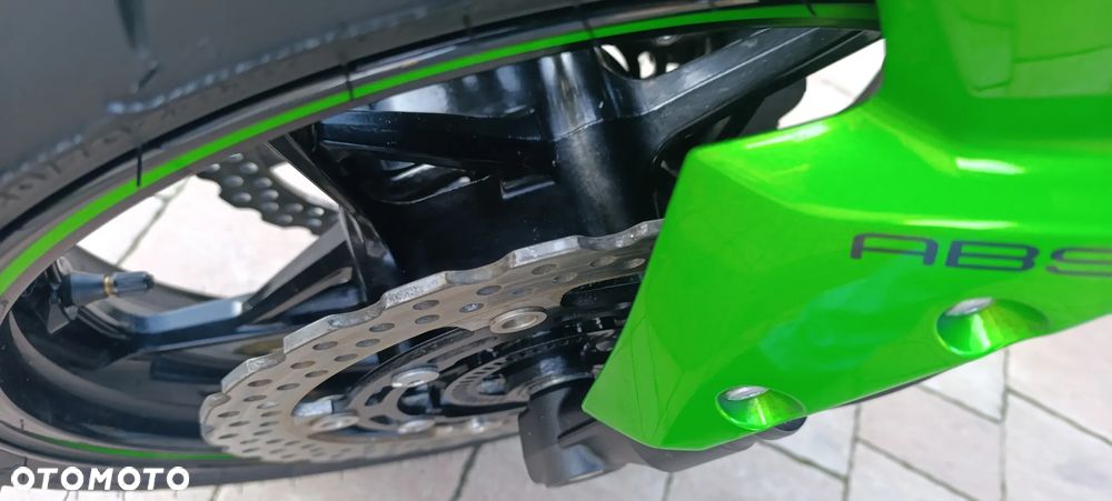 Kawasaki Z 900 - 16
