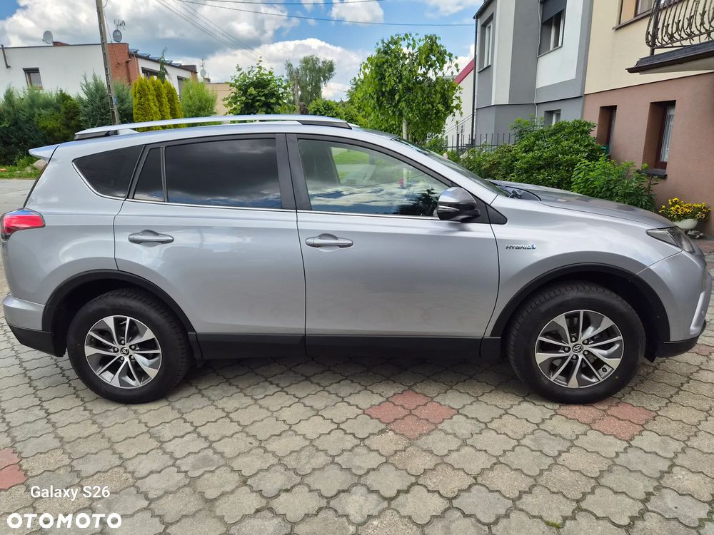 Toyota RAV4 Hybrid Premium 4x2 - 8