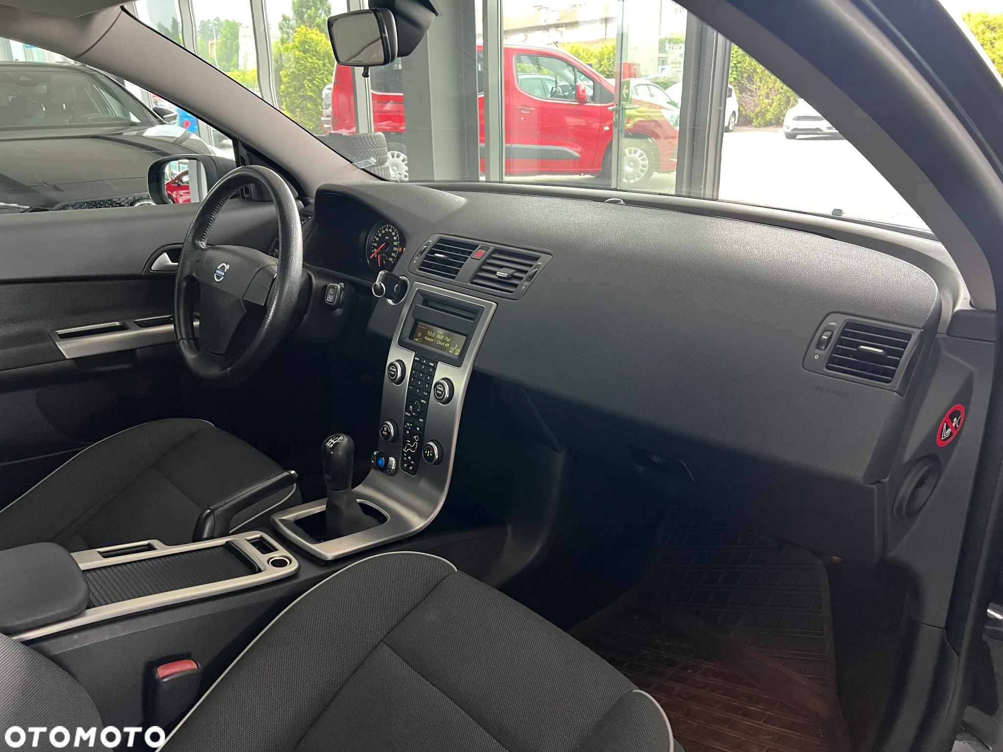 Volvo C30 1.6D Summum - 32