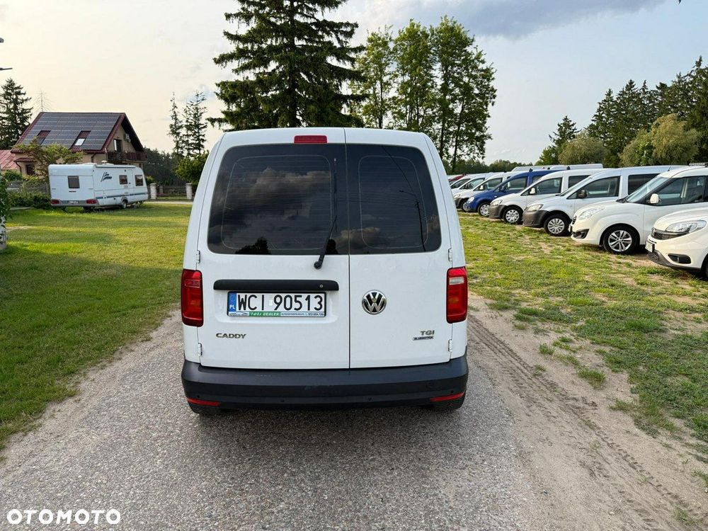 Volkswagen Caddy - 5