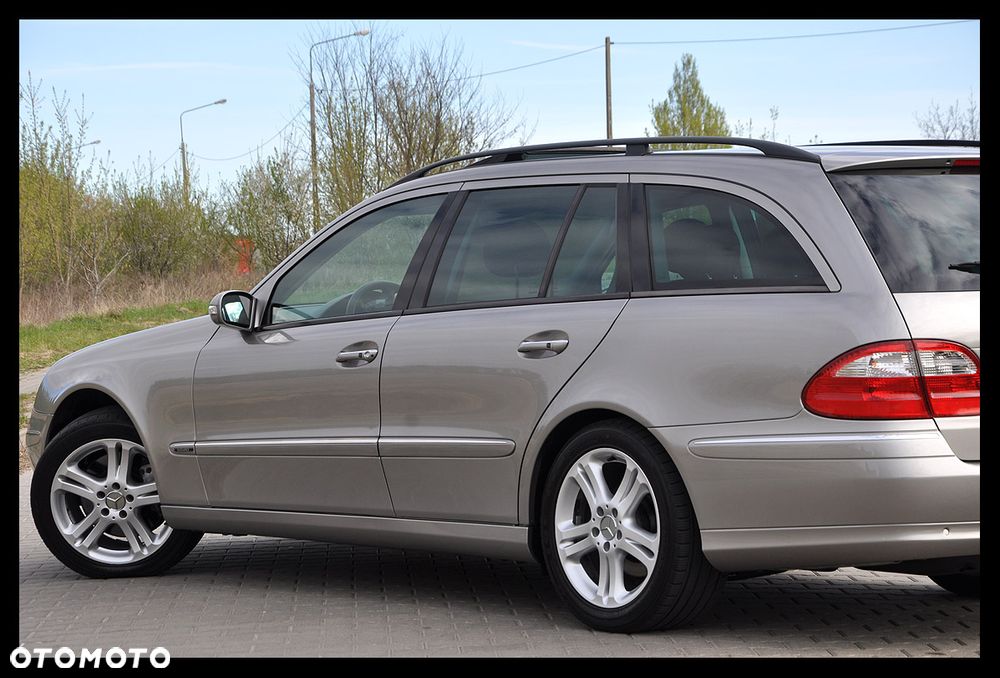 Mercedes-Benz Klasa E 500 T Avantgarde - 14