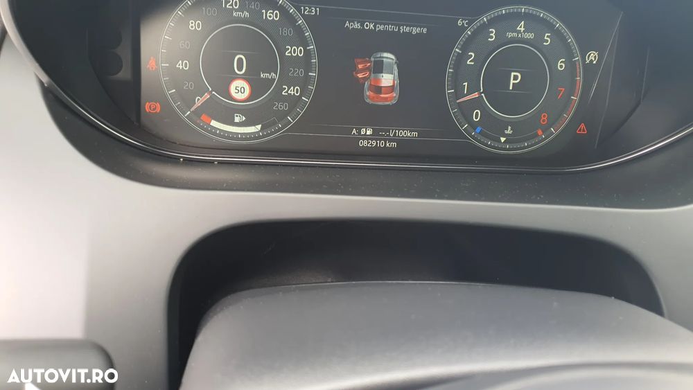 Jaguar E-Pace P250 AWD R-Dynamic S - 14