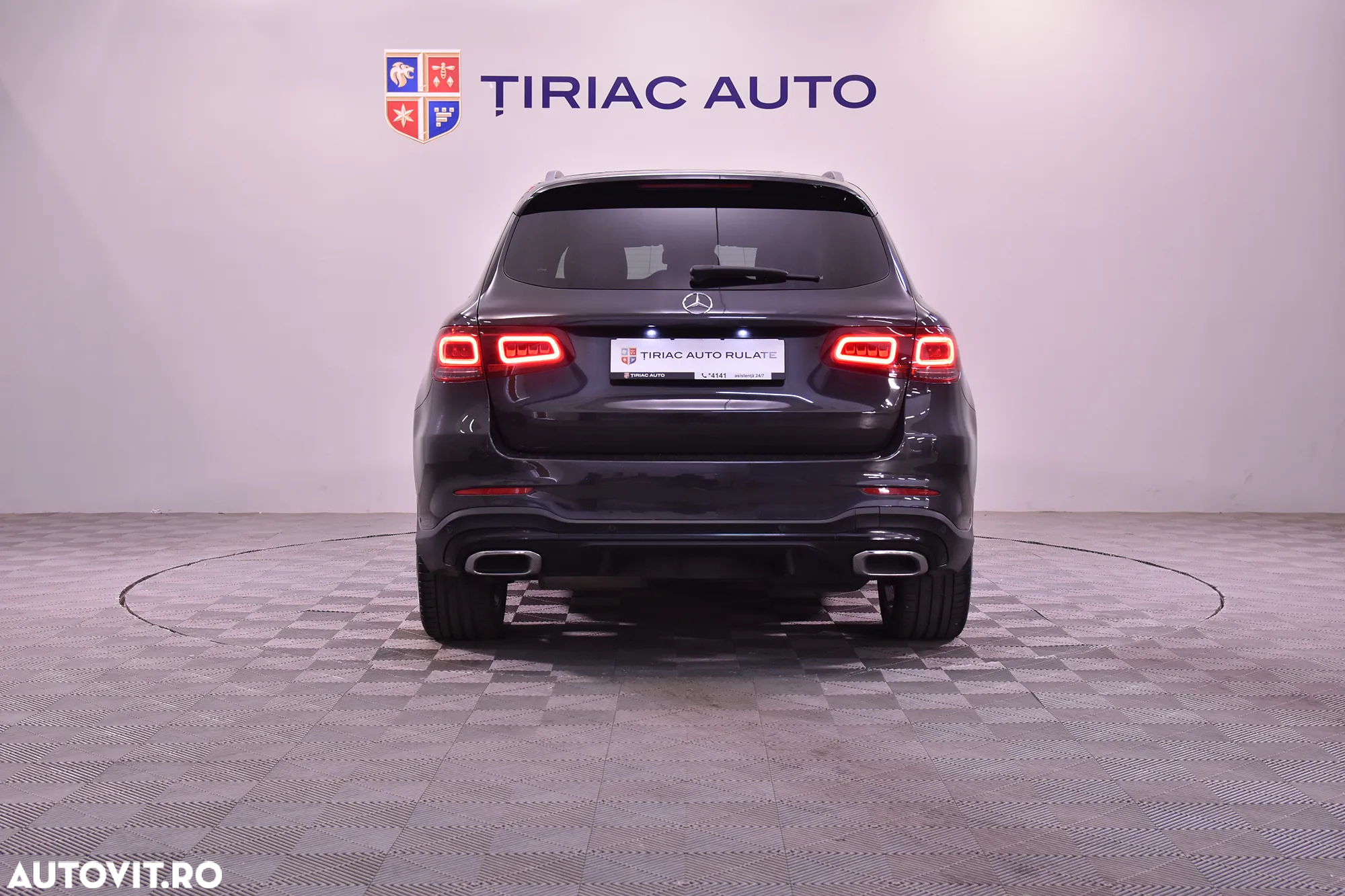 Mercedes-Benz GLC 300 d 4Matic 9G-TRONIC AMG Line - 4