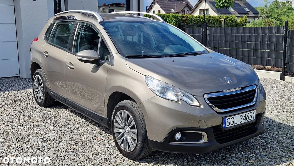 Peugeot 2008 1.2 VTi Allure - 3