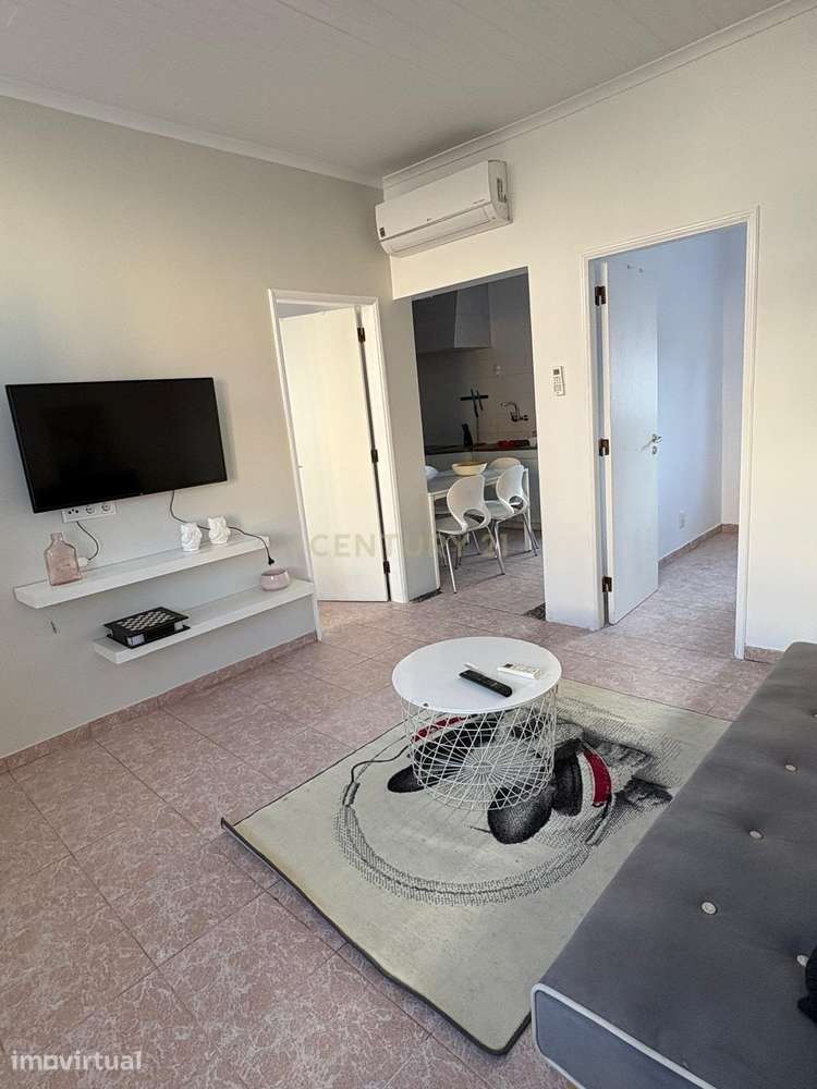 MORADIA 3 ASSOALHADAS COM ESPAÇO EXTERIOR | RUA DOUTOR AMORIM VIANA – - Grande imagem: 3/20