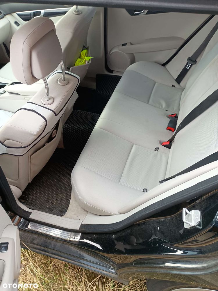 Mercedes-Benz Klasa C 180 Kompressor - 7