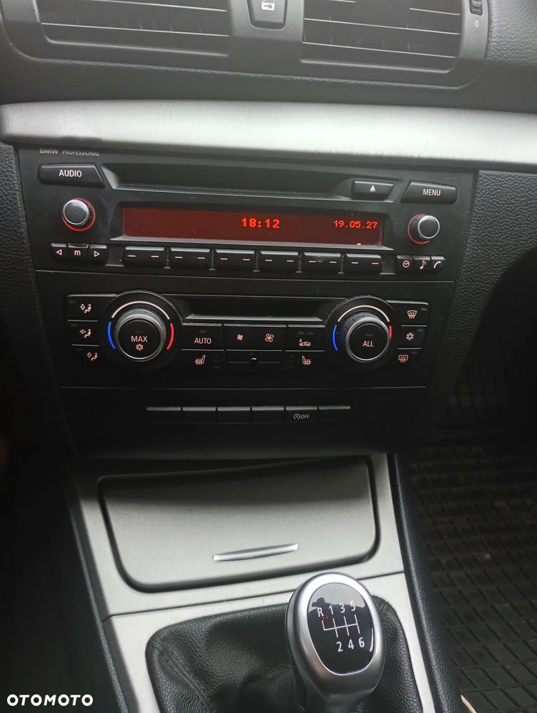BMW Seria 1 - 16
