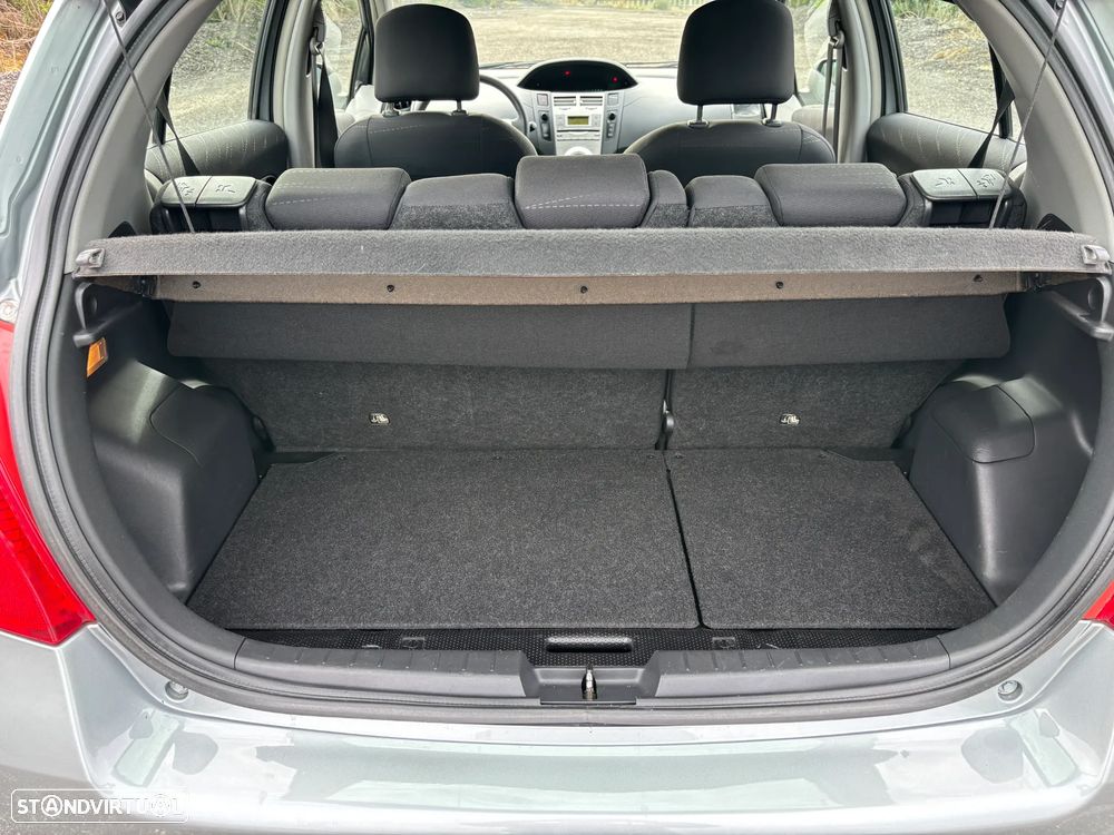 Toyota Yaris 1.0 VVT-i AC - 9