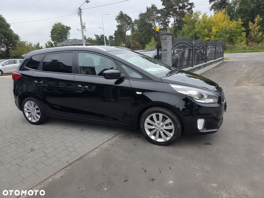 Kia Carens 1.7 CRDi 136 Fifa World Cup Edition - 2