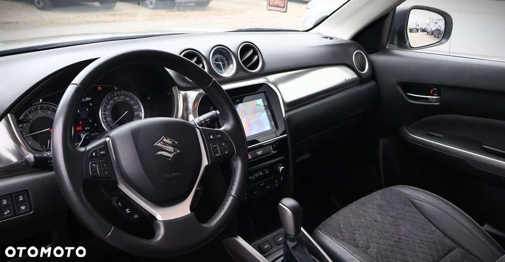 Suzuki Vitara - 11