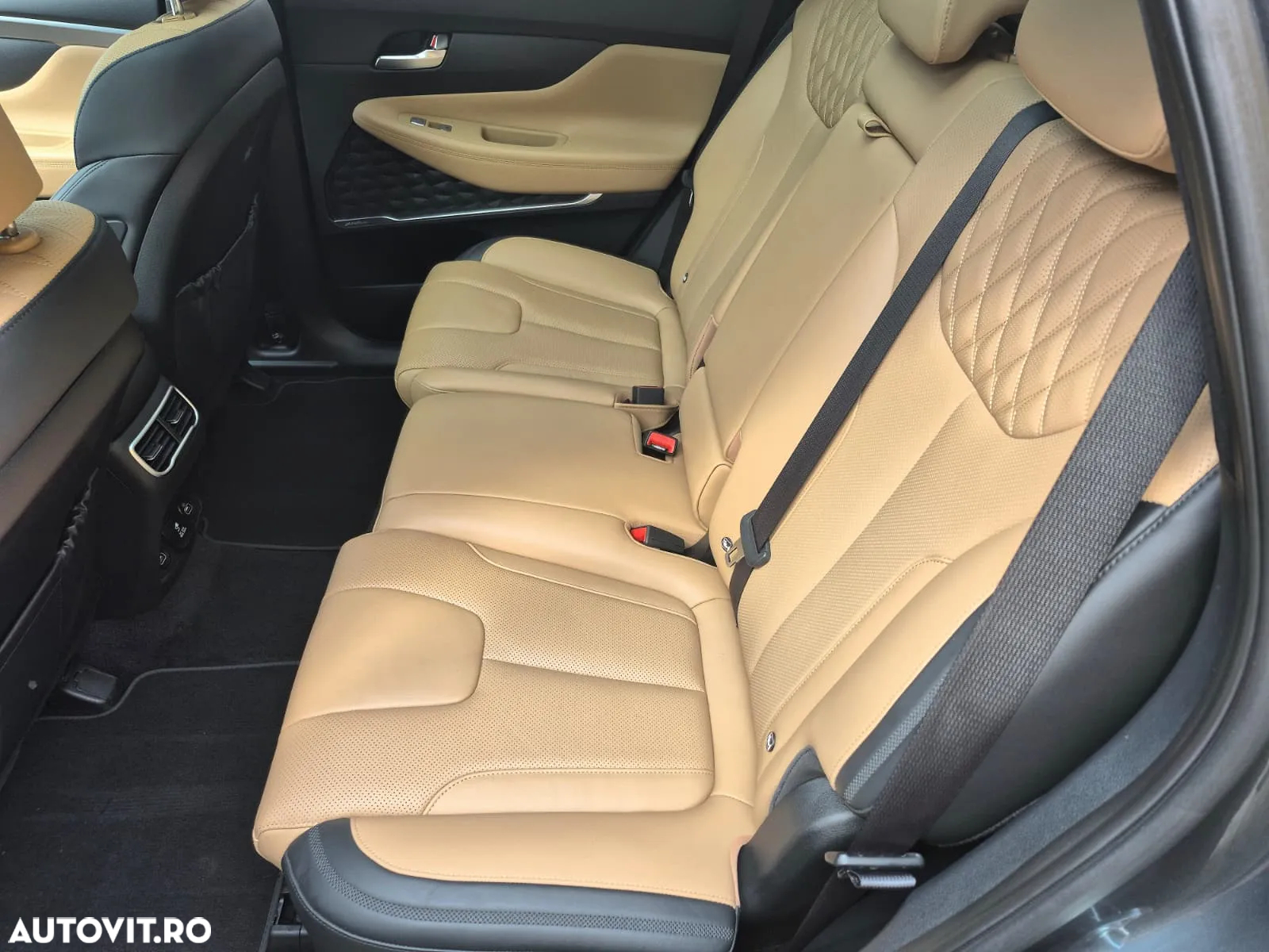 Hyundai Santa Fe 1.6 l 252 CP 4WD 6AT PHEV Luxury - 11