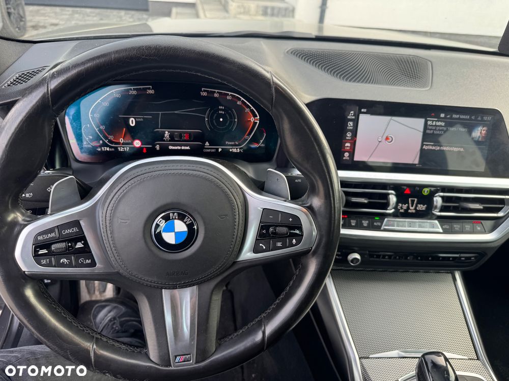 BMW Seria 3 320d Sport Line sport - 30