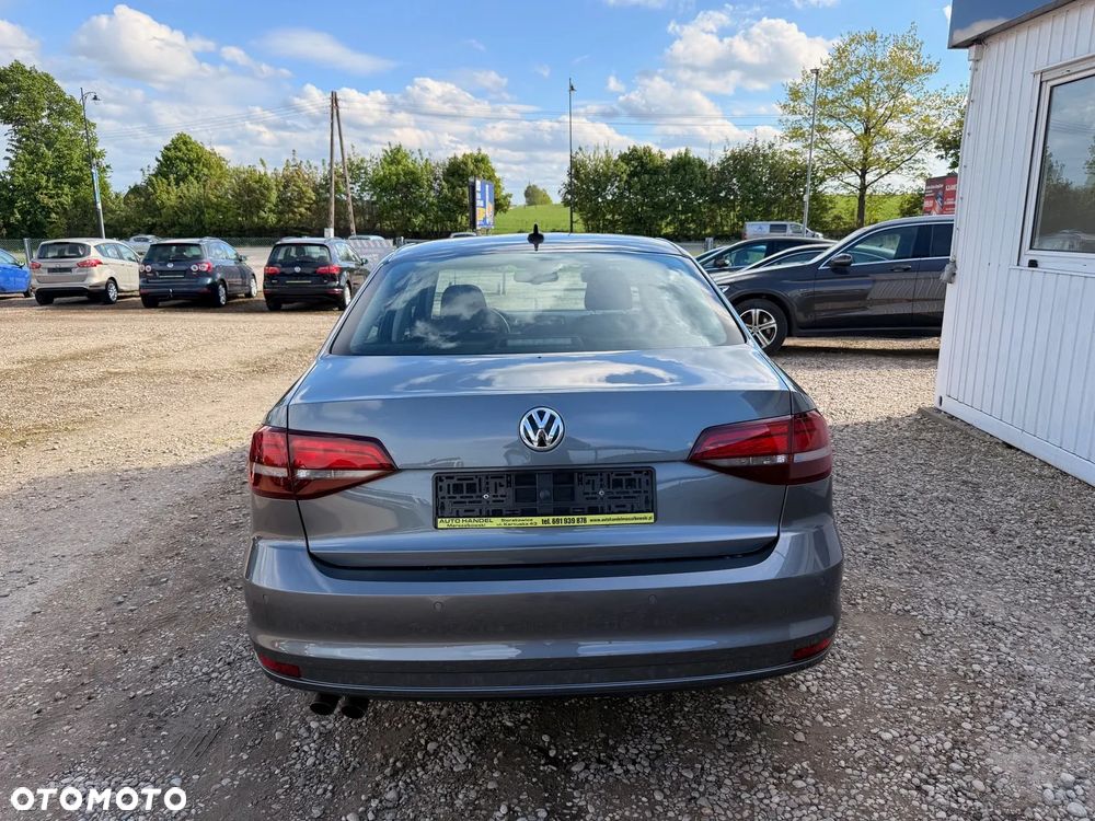 Volkswagen Jetta 2.0 TDI DPF BMT Comfortline - 8
