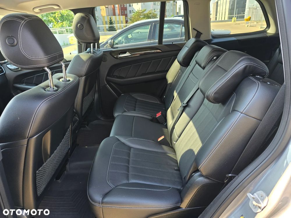 Mercedes-Benz GL - 18