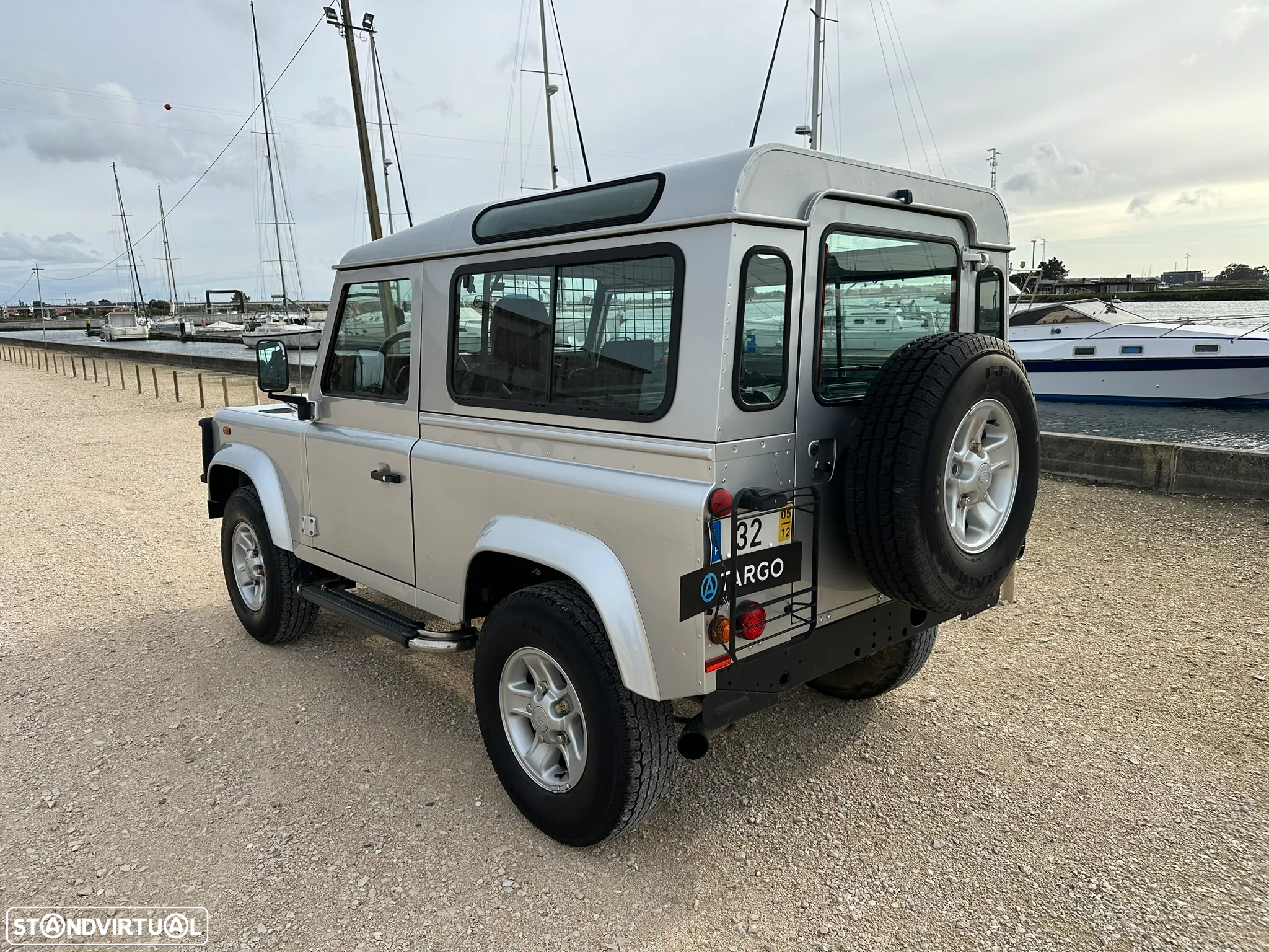Land Rover Defender 90 SW 2.5 Td5 SE - 8