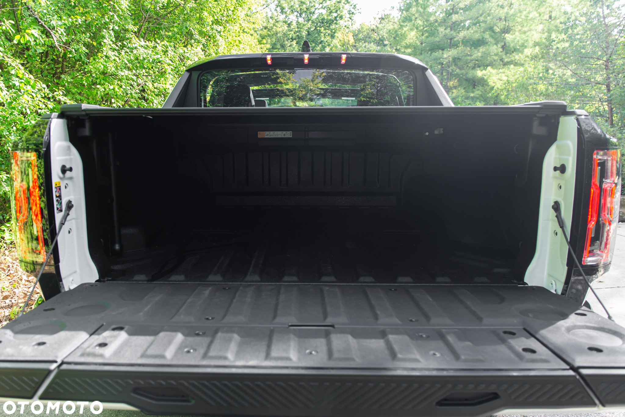 Hummer Inny - 32