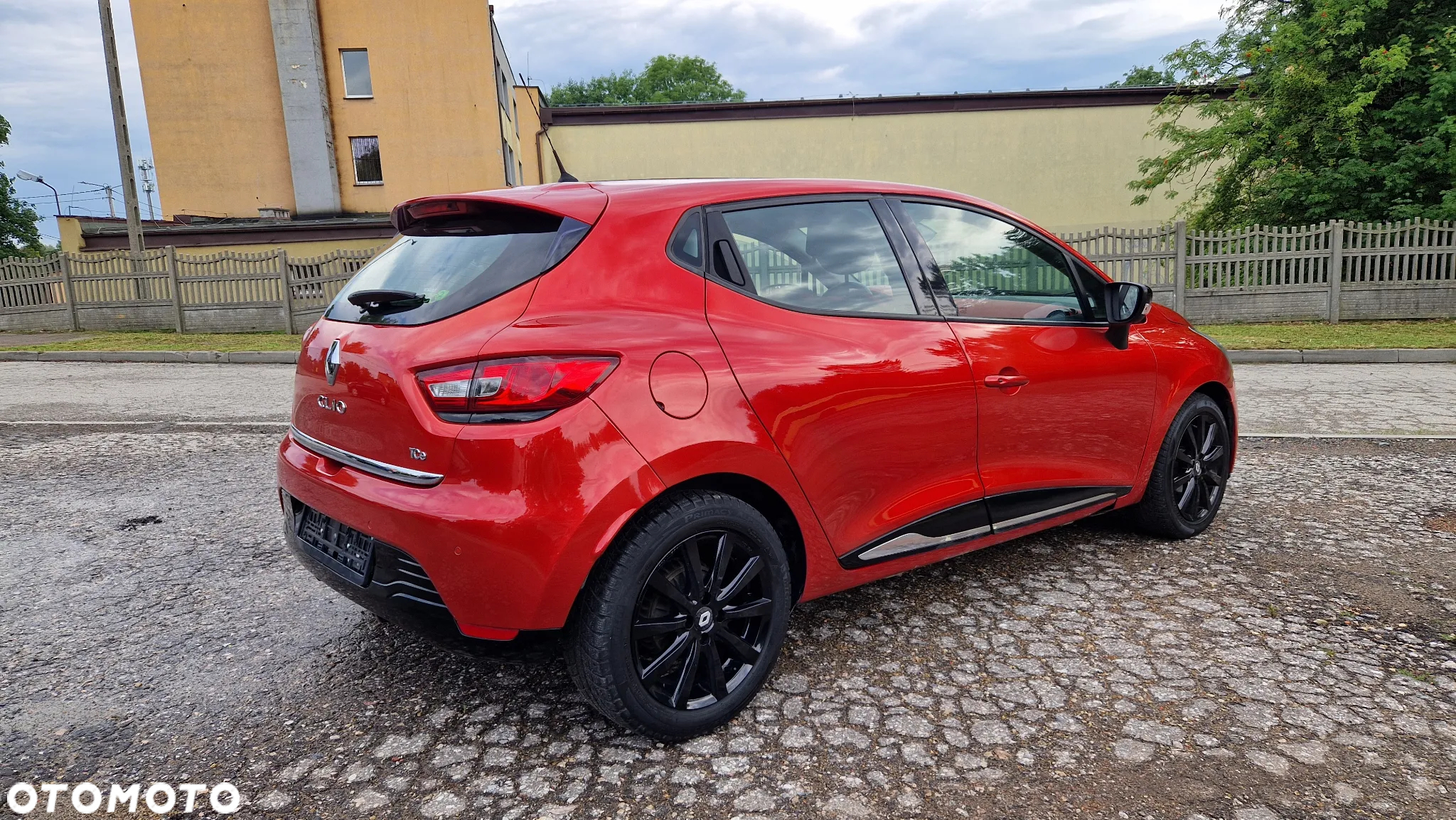Renault Clio (Energy) TCe 90 Start & Stop INTENS - 4