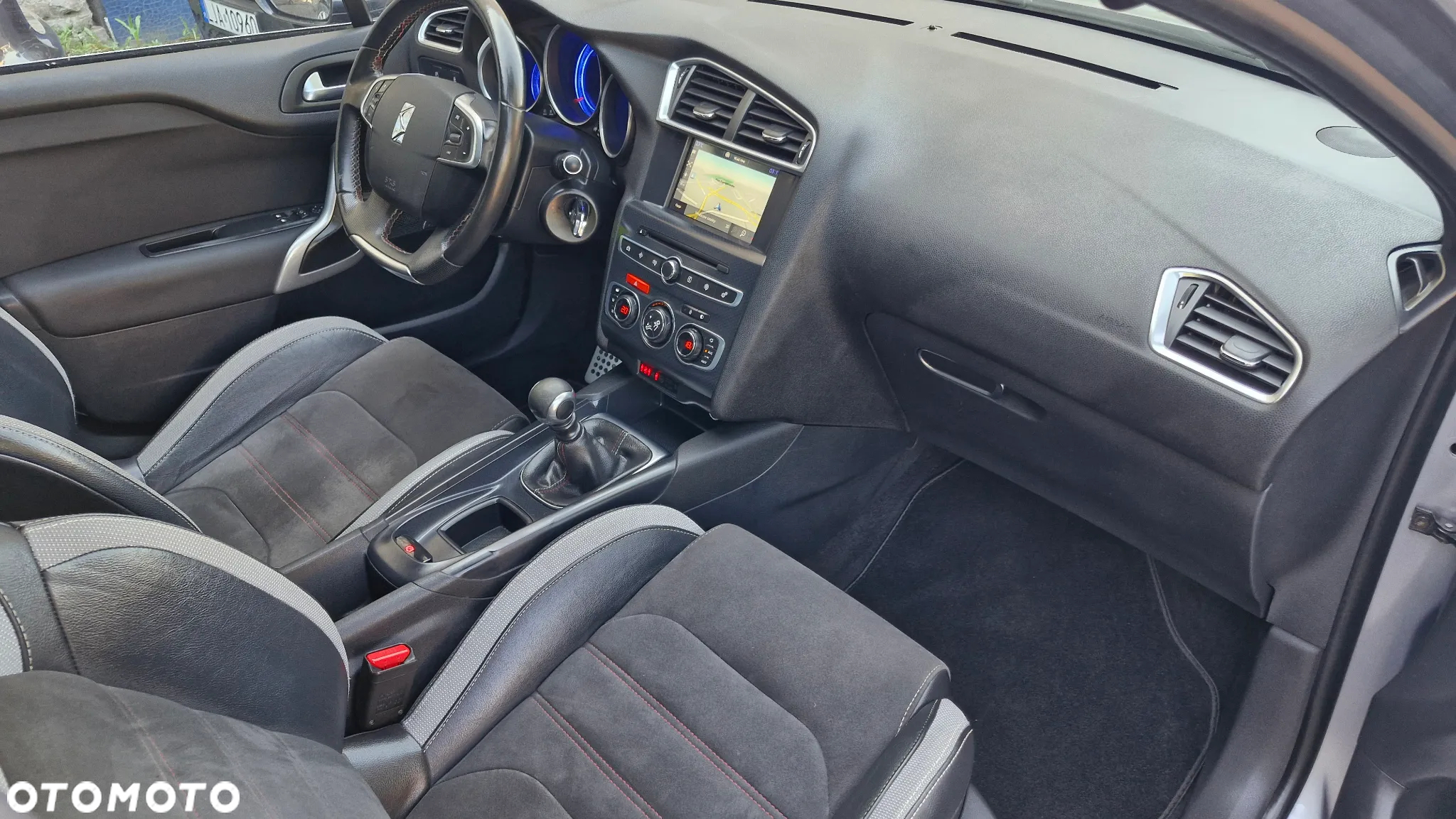 Citroën DS4 BlueHDi 150 S&S Business Class - 21