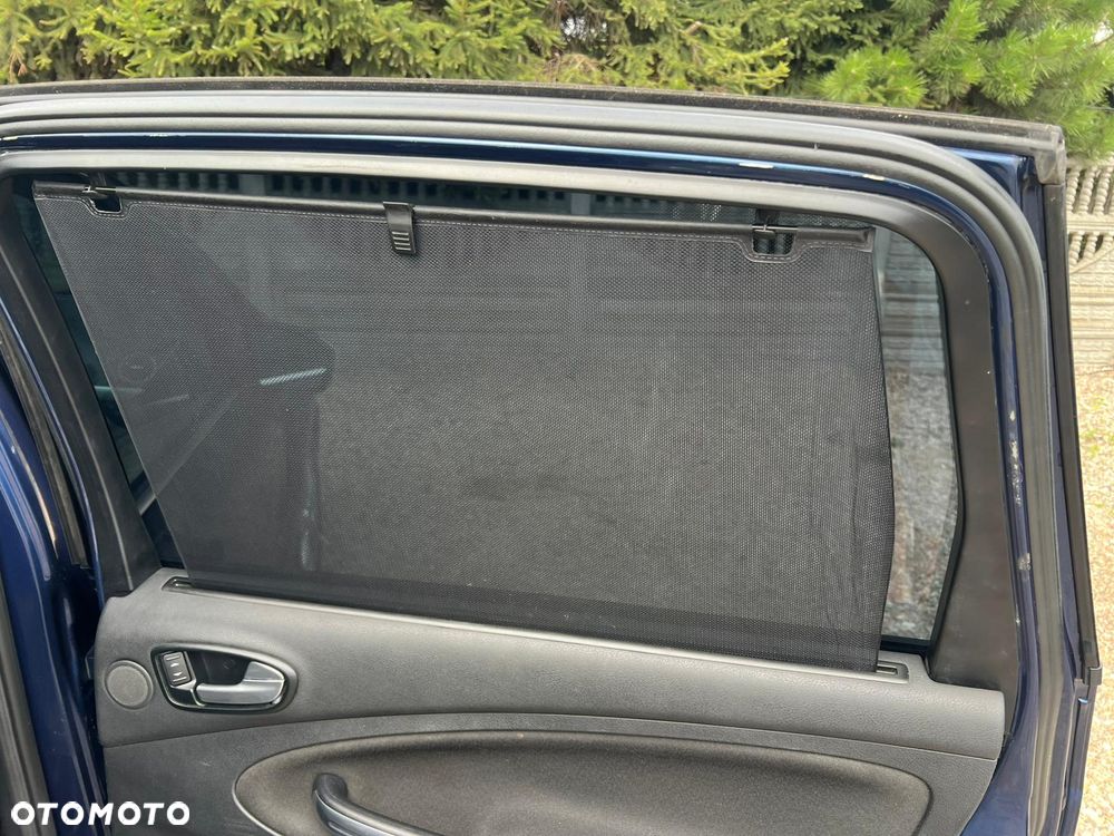 Ford S-Max - 24