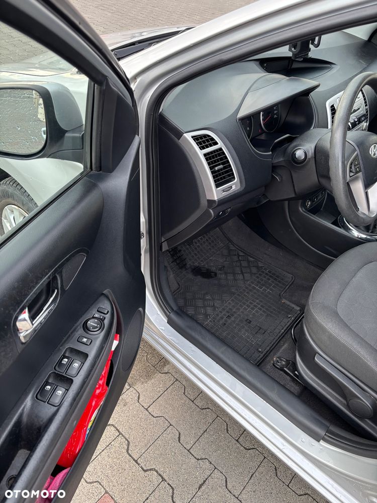 Hyundai i20 1.2 Comfort EU5 - 16