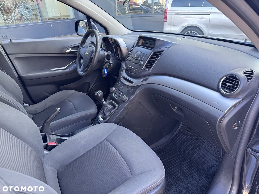 Chevrolet Orlando - 19