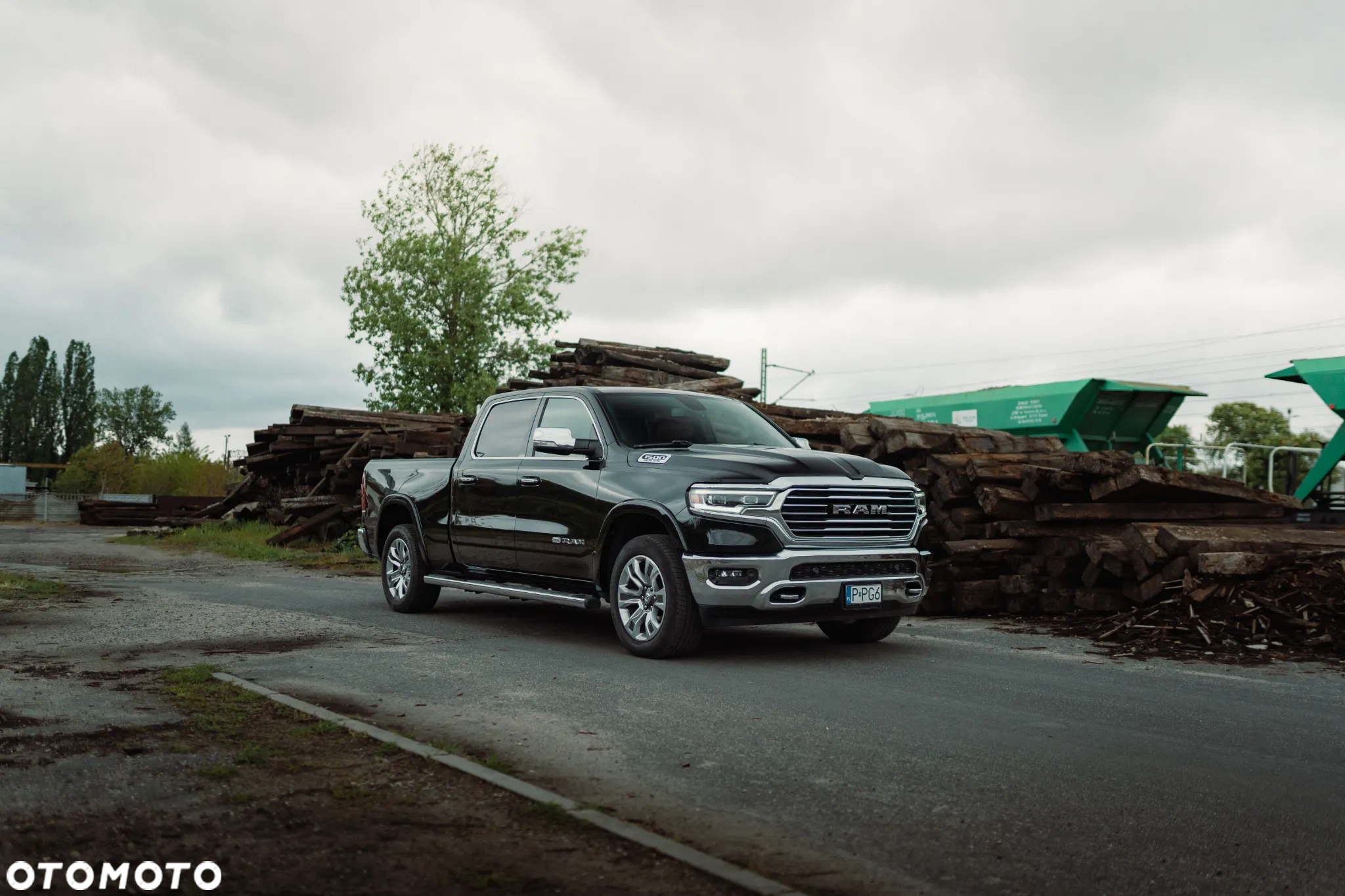 RAM 1500 5.7 Crew Cab Longbed Longhorn Chrome - 13