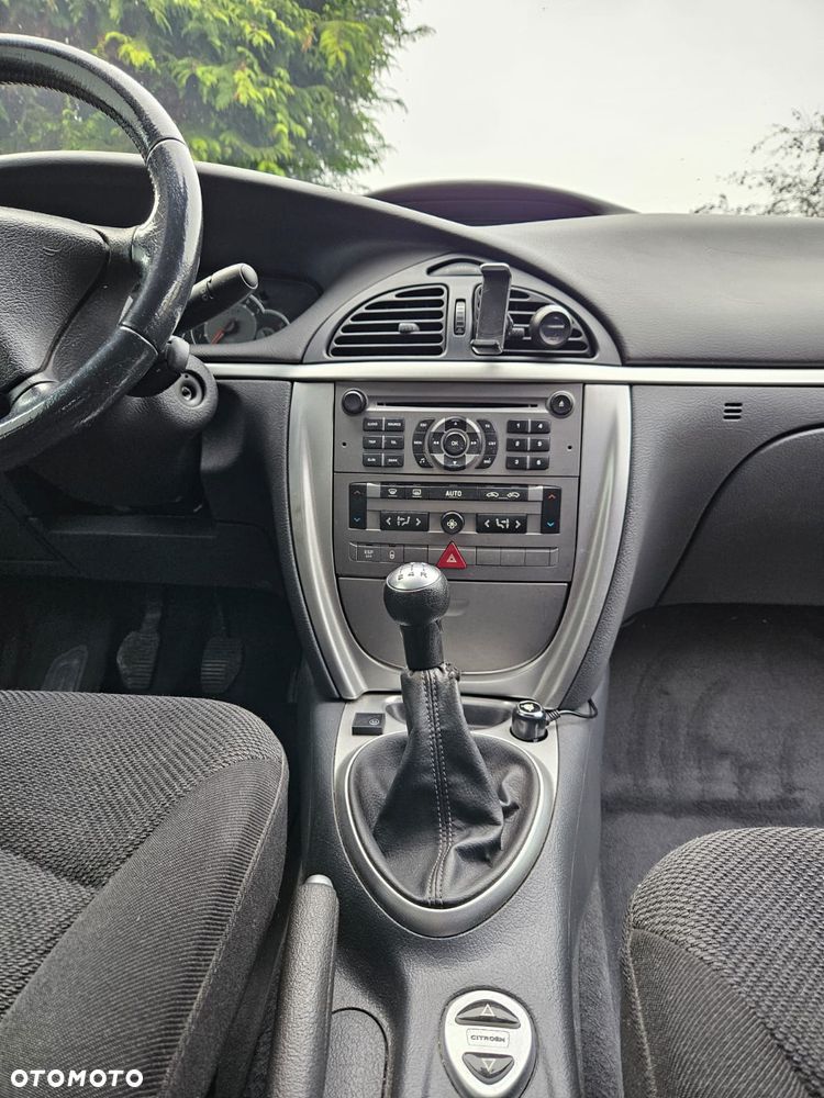 Citroën C5 2.0 16V Confort - 8