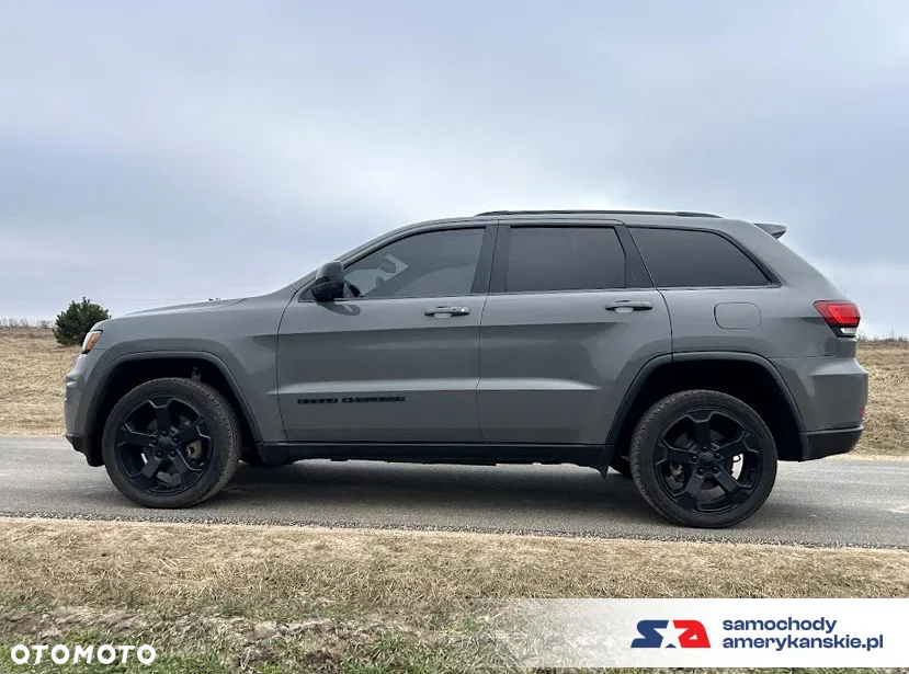 Jeep Grand Cherokee - 2