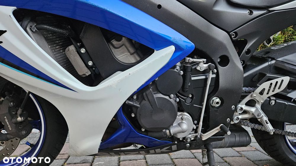 Suzuki GSX-R - 12